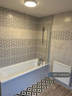 1 bedroom in a house share to rent, Canterbury St, Gillingham, ME7