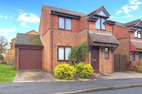 3 bedroom detached house for sale, Basingstoke, RG24, RG24