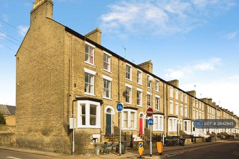 1 bedroom flat to rent, Bateman Street, Cambridge, CB2