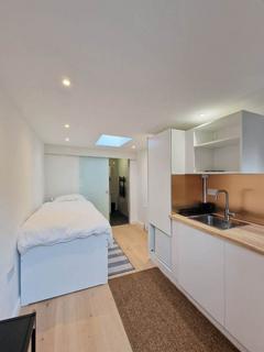 undefined, Saxon Avenue, Feltham TW13