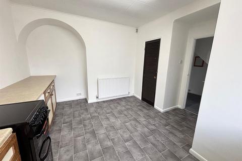 3 bedroom semi-detached house to rent, Arbury Hall Road, Shirley, Solihull