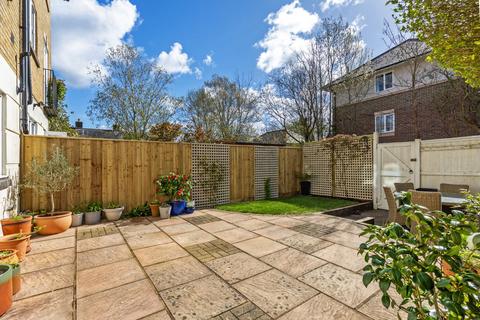 4 bedroom semi-detached house for sale, Cornes Close, Winchester, SO22