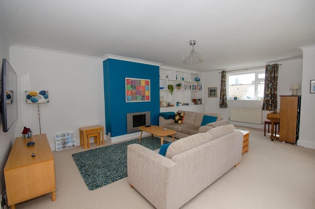 Living room.jpg