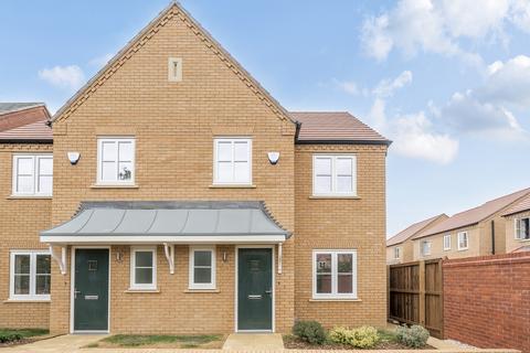 3 bedroom house to rent, Kingfisher Drive, Northampton
