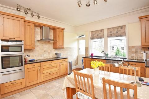 undefined, Park Avenue, Harrogate, HG2