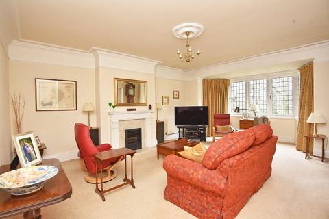 4 bedroom flat for sale, Park Avenue, Harrogate, HG2
