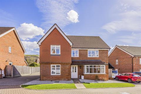 5 bedroom detached house for sale, Henwood Grove, Waterlooville PO8