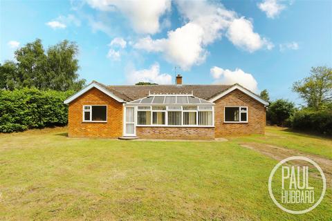 3 bedroom detached bungalow for sale, Beccles Road, Burgh St. Peter, Beccles, NR34