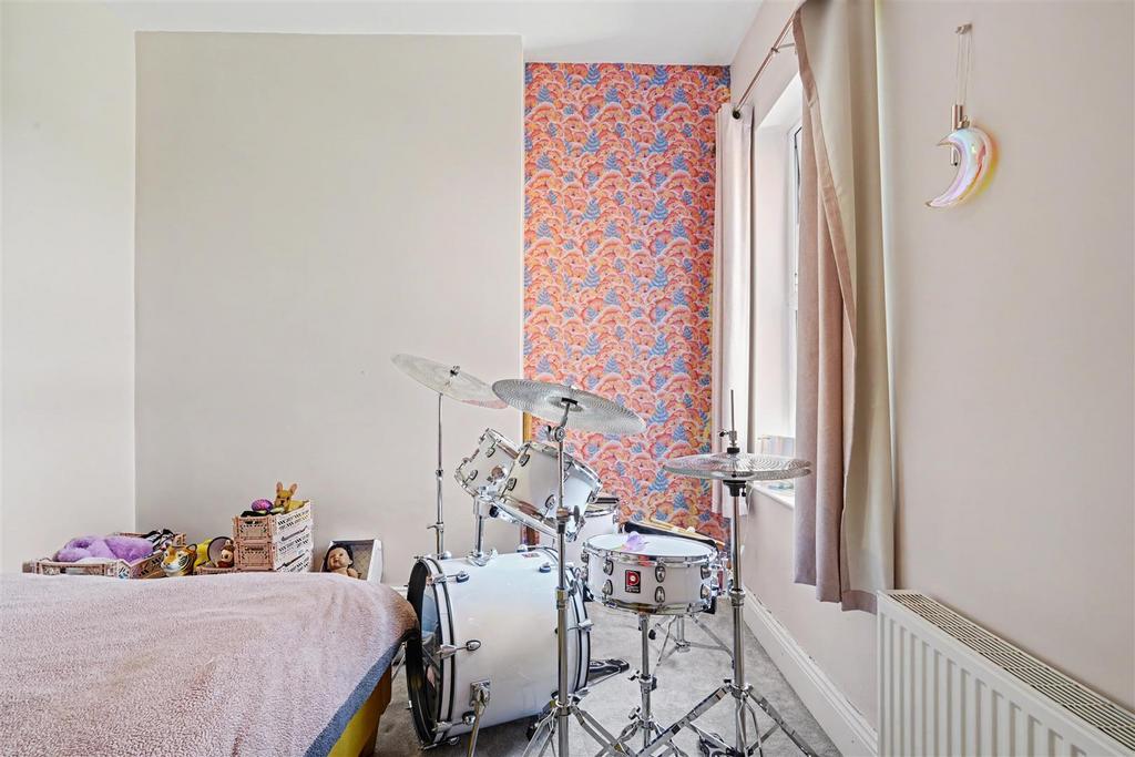 Bedroom 2 1.jpeg