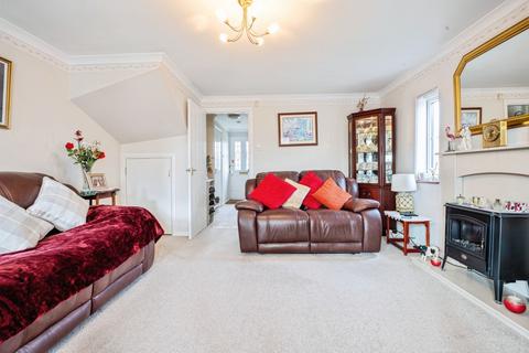 2 bedroom terraced bungalow for sale, Alloway Drive, Kirkcaldy, KY2