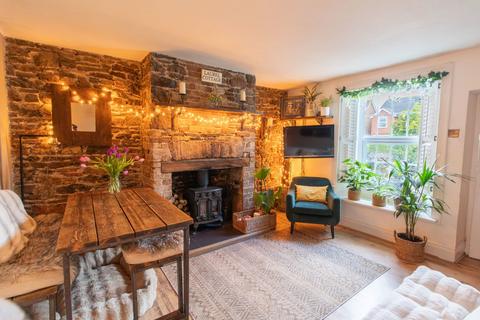 2 bedroom cottage for sale, North End Road, Yatton