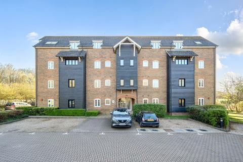 2 bedroom apartment for sale, Ridge House, Springwell Lane, Rickmansworth