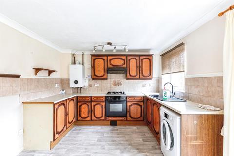 undefined, Sheffield Court, Raunds, Wellingborough