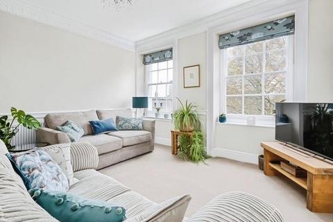 2 bedroom flat to rent, York Place, Bristol BS8