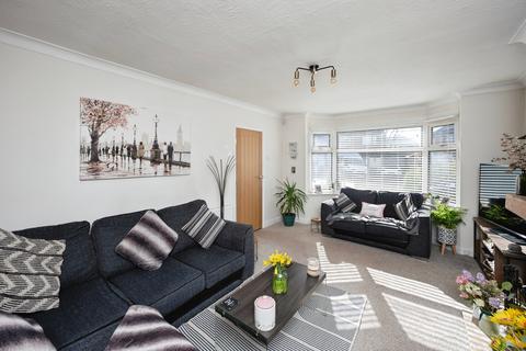 3 bedroom semi-detached house for sale, Searby Road, Sutton-in-Ashfield, NG17