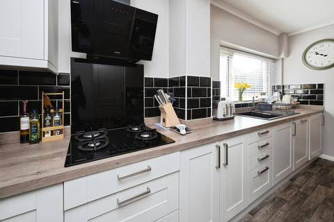 3 bedroom semi-detached house for sale, Searby Road, Sutton-in-Ashfield, NG17