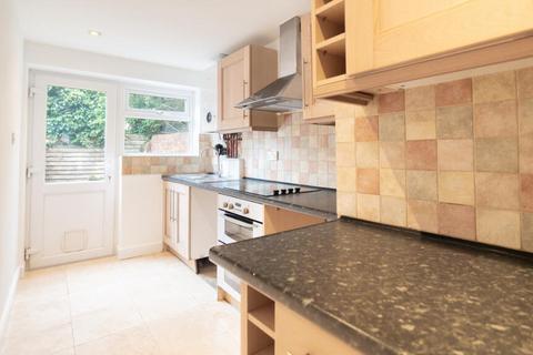 undefined, Andover SP10
