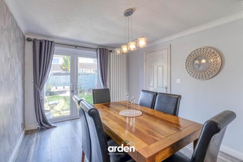3 bedroom terraced house for sale, Ivy House Road, Birmingham, B38