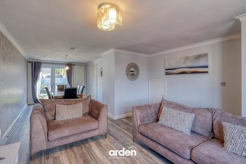 3 bedroom terraced house for sale, Ivy House Road, Birmingham, B38