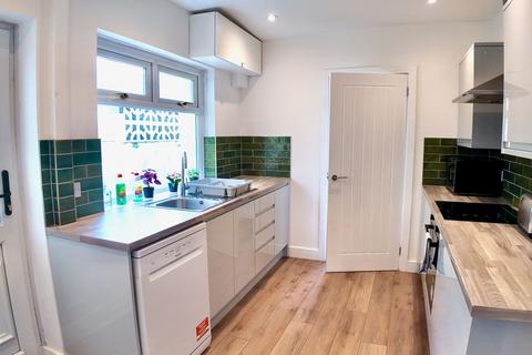 3 bedroom terraced house for sale, Raymond Terrace, Pontypridd, CF37