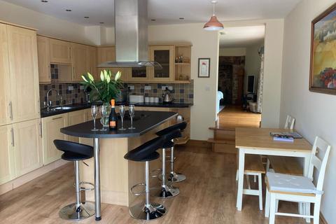 3 bedroom end of terrace house to rent, Chudleigh, Newton Abbot, TQ13