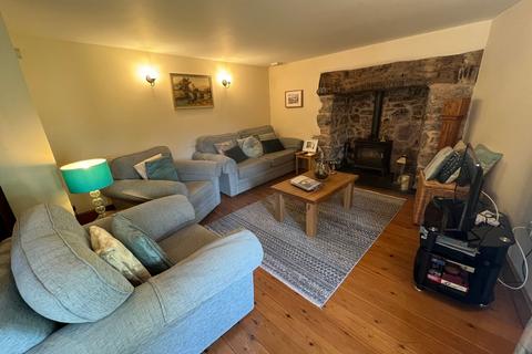 3 bedroom end of terrace house to rent, Chudleigh, Newton Abbot, TQ13