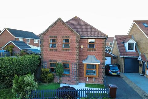 4 bedroom detached house for sale, Rotherfield Avenue, Eastbourne
