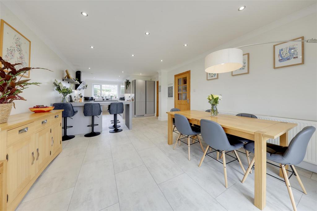 Dining Room Alt