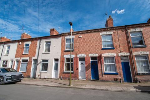 2 bedroom terraced house for sale, Lorrimer Road, Leicester