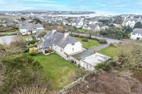 5 bedroom detached house for sale, Lon St. Ffraid, Trearddur Bay, Holyhead, Isle of Anglesey, LL65