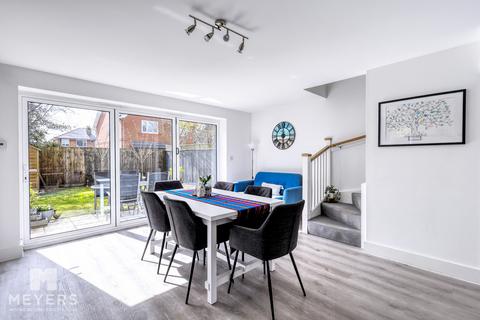 3 bedroom detached house for sale, Grove Gardens, Christchurch, BH23 2
