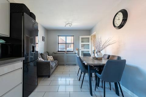 3 bedroom detached house for sale, The Steadings, Scunthorpe DN15