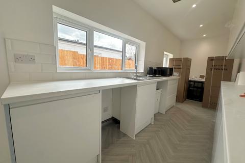 1 bedroom flat to rent, Prospect Road North, Redditch, B98