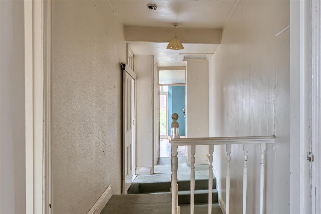 Landing upstairs