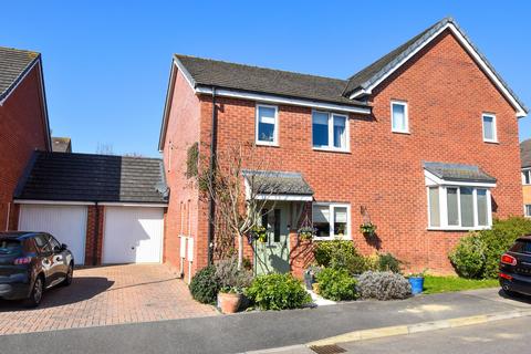 undefined, Hardy Close, Towcester, NN12