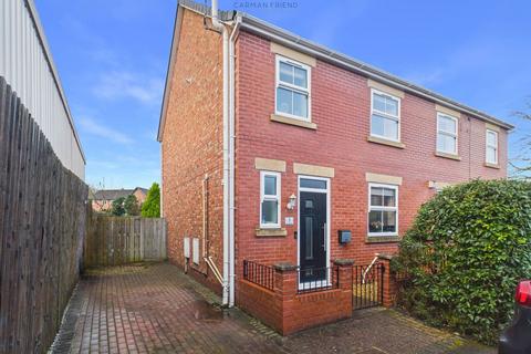 3 bedroom semi-detached house for sale, Vicars Cross Road, Vicars Cross, CH3