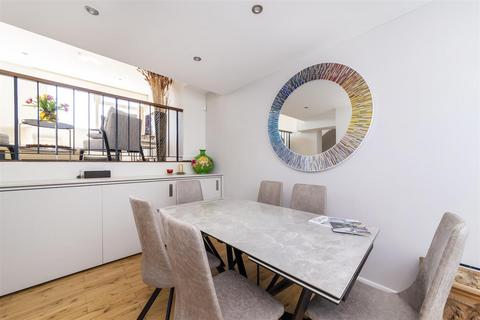 4 bedroom townhouse for sale, Whiteledges, Ealing, W13