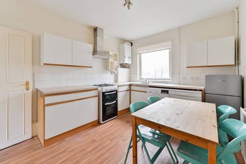 2 bedroom flat to rent, Colestown Street, Battersea, London, SW11