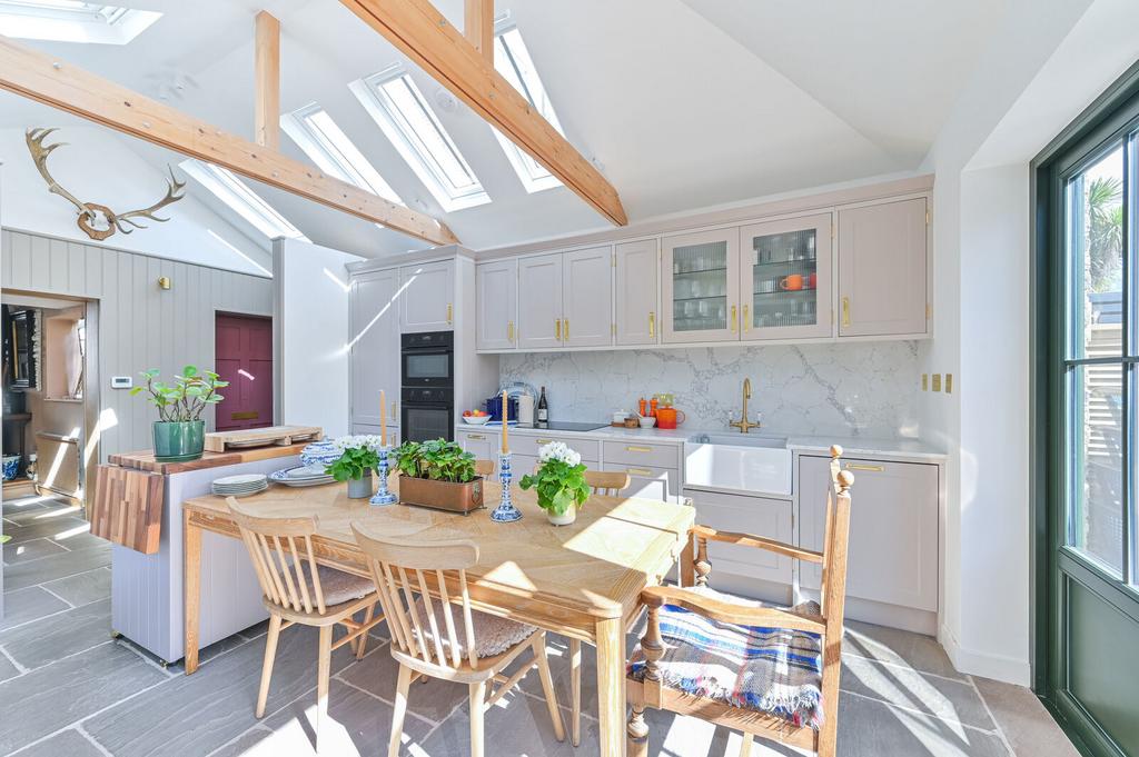 House in London - View 4