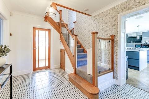 4 bedroom semi-detached house for sale, St. Johns Road, Stansted, Essex, CM24