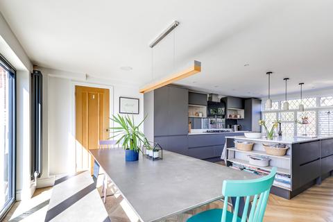 4 bedroom semi-detached house for sale, St. Johns Road, Stansted, Essex, CM24