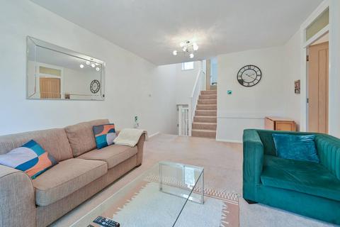 undefined, Raphael Drive, Watford, WD24