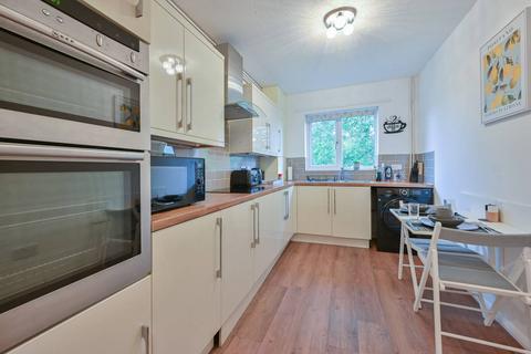 undefined, Raphael Drive, Watford, WD24