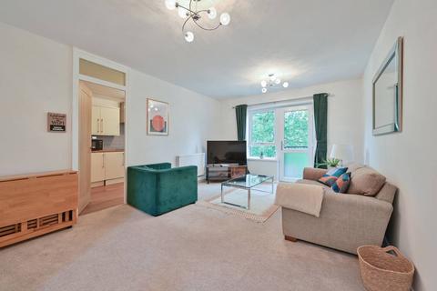 undefined, Raphael Drive, Watford, WD24