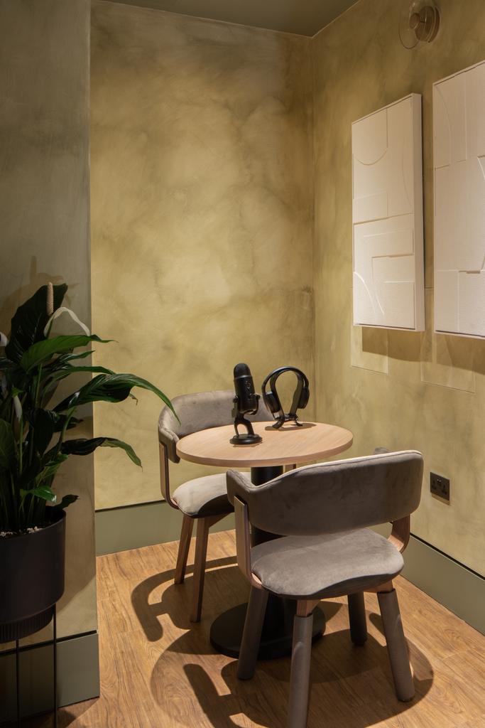 Podcast room