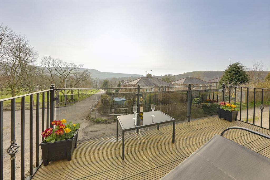 Front Decking