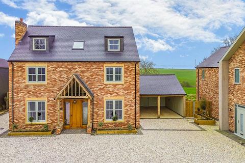 5 bedroom detached house for sale, Berry Thorpe Farm, Waltham Road, Thorpe Arnold, Melton Mowbray, LE14