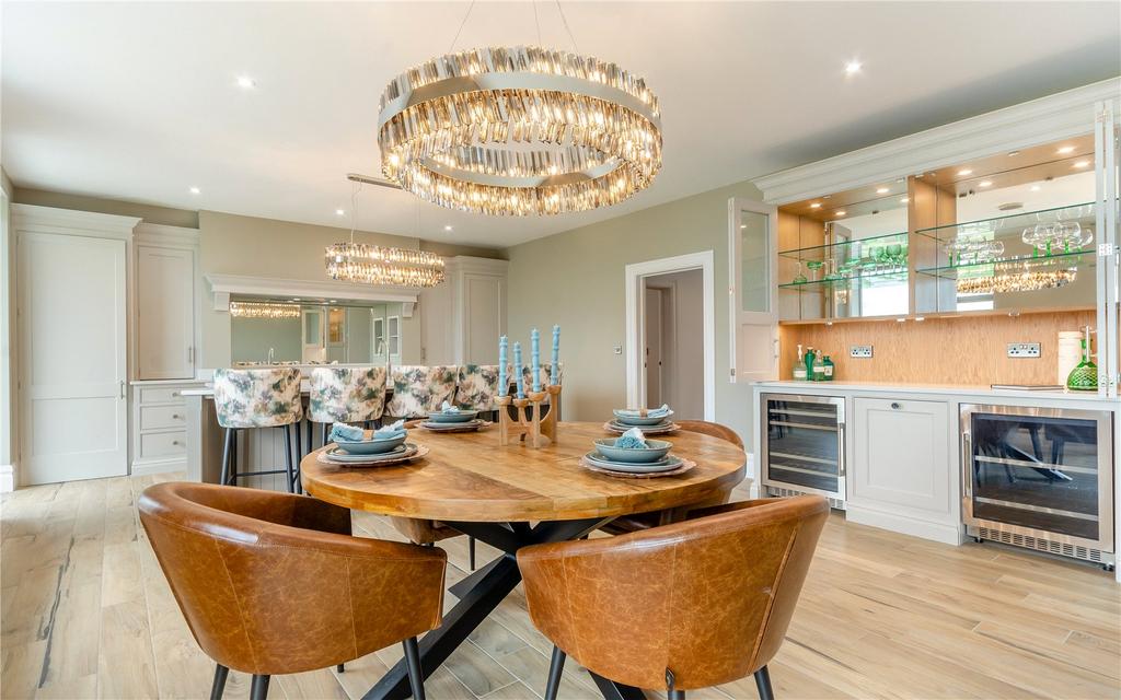 Dining Kitchen