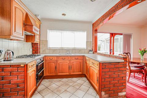 3 bedroom semi-detached house for sale, Manscroft Road, Hemel Hempstead, HP1