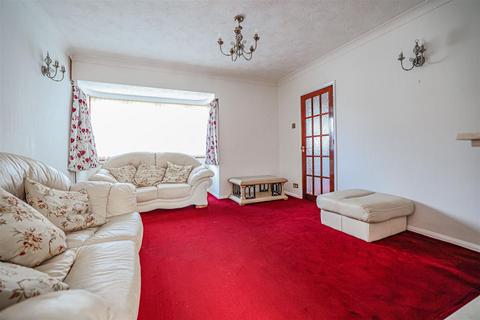 3 bedroom semi-detached house for sale, Manscroft Road, Hemel Hempstead, HP1